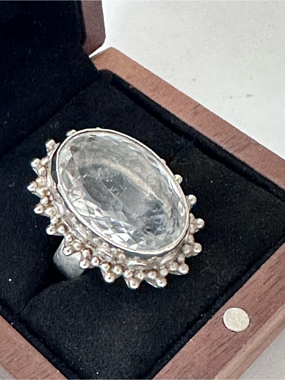 LARGE CHUNKY CRYSTAL SILVER 925 RING SIZE 9